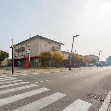 Flat A Due Passi Dalla Spiaggia!