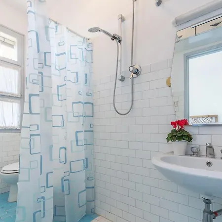 Guesthost - Flat A Due Passi Dalla Spiaggia! Appartement Lido di Pomposa