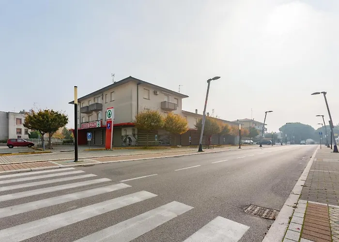 Guesthost - Flat A Due Passi Dalla Spiaggia!