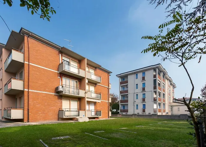 Guesthost - Flat A Due Passi Dalla Spiaggia! Appartement